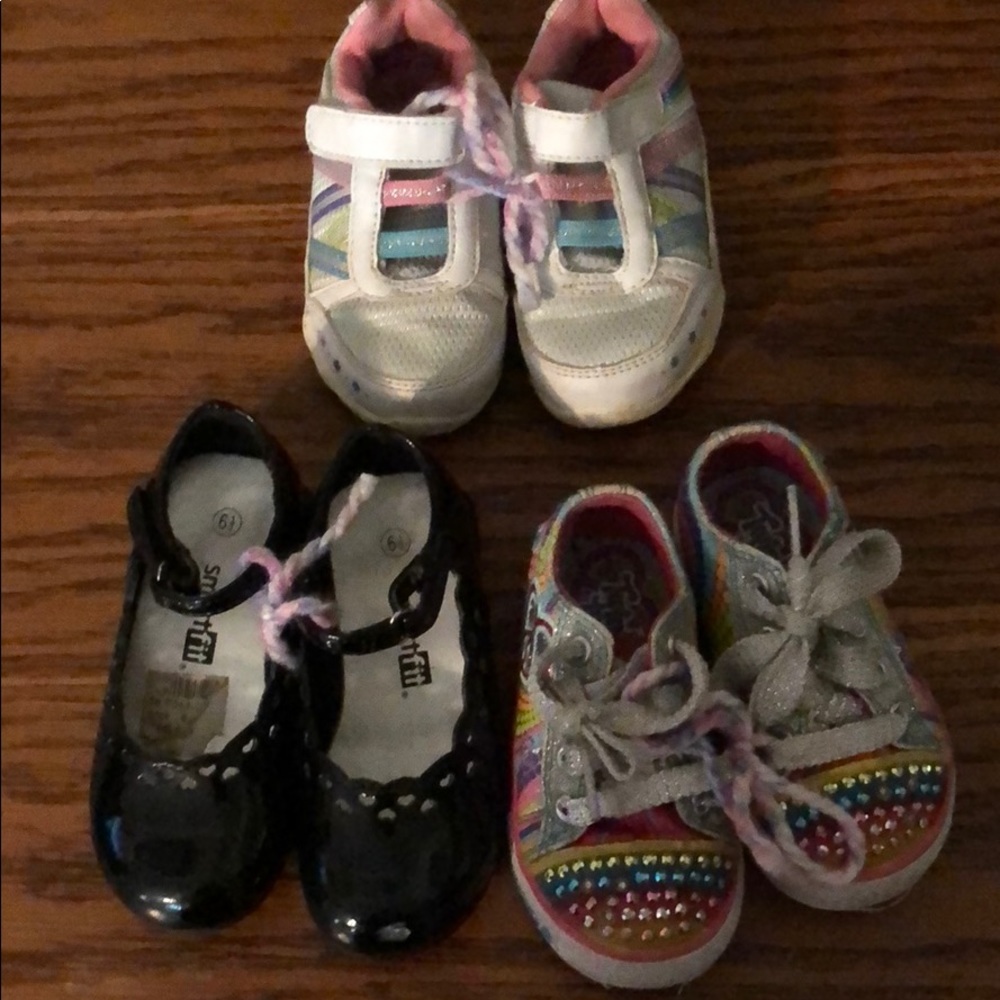 Little girl shoe lot. Size 5-6/12